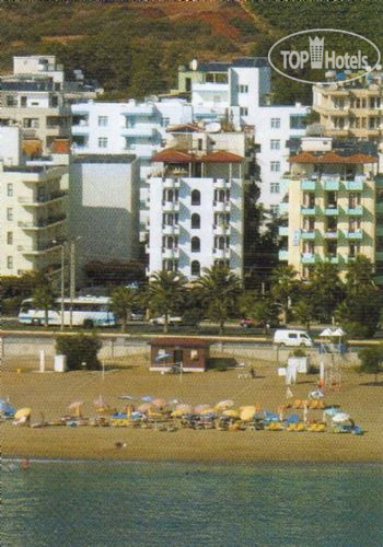 Photos Kleopatra Celine