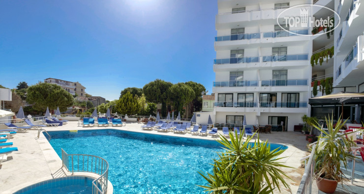 Фото Ponz Hotel
