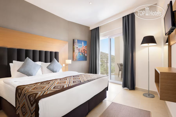 Hotel photo Ramada Hotel & Suites by Wyndham Kusadasi 5*