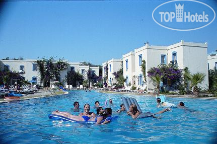 Hotelier's photos Club Paloma Apartments 3*