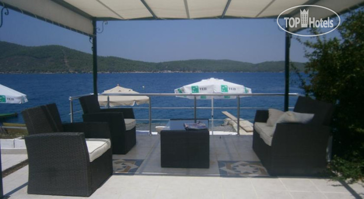 New photos from tourists Akyali
