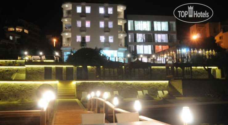 New photos from tourists Hidden Garden Hotel