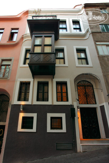 Hotelier's photos Lush Houses Galata 3*