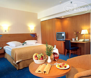 New photos from tourists Holiday Inn Istanbul City 5*