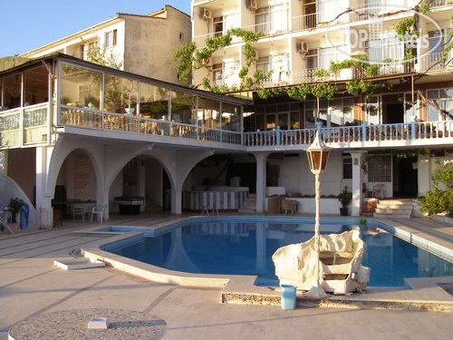 Hotelier's photos Gurup 2*