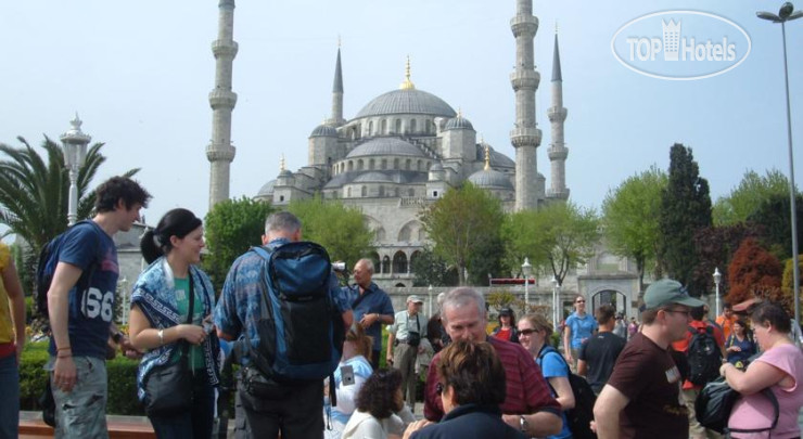 New photos from tourists Cafe Halic & Guesthouse