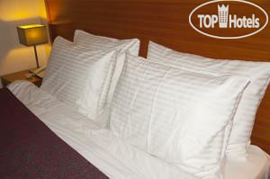 New photos from tourists Island House Hotel
