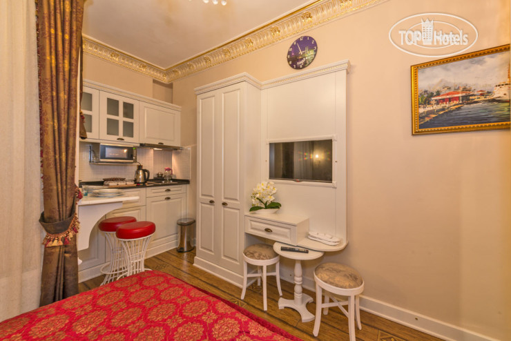 New photos from tourists IQ Hotel