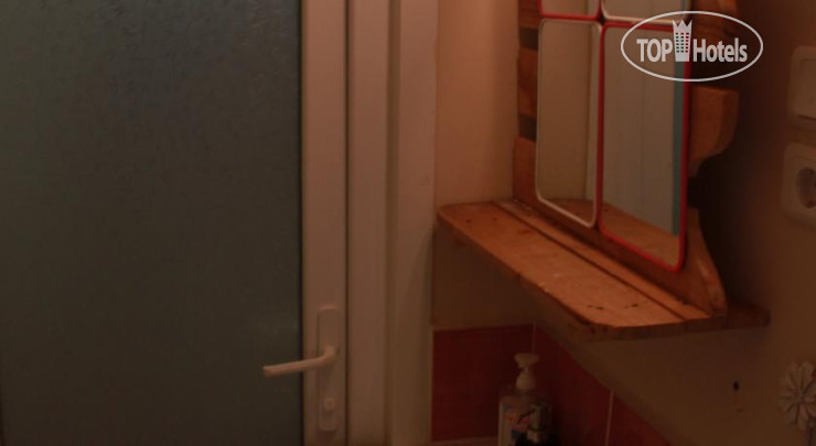 New photos from tourists Youth Motel Bosphorus Brooklyn 13 - YMBB 13