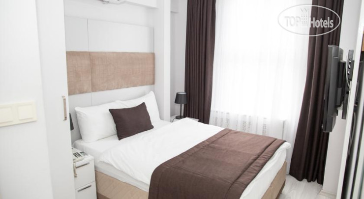 Новые добавленные фото туристов The Triplets Hotel 