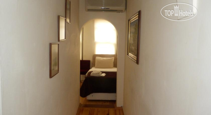 Новые добавленные фото туристов Eagles Budget Home Hotel 