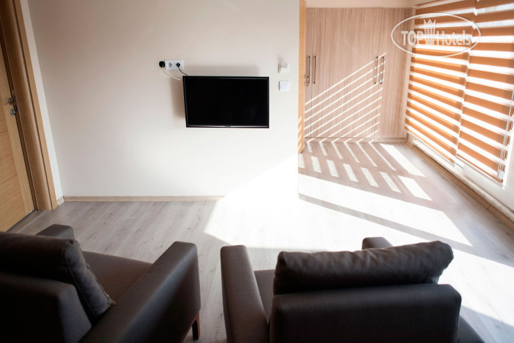 Новые добавленные фото туристов Sun Suites Hotel 