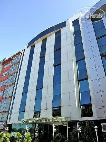 Hotel photo Grand Hilarium 4*