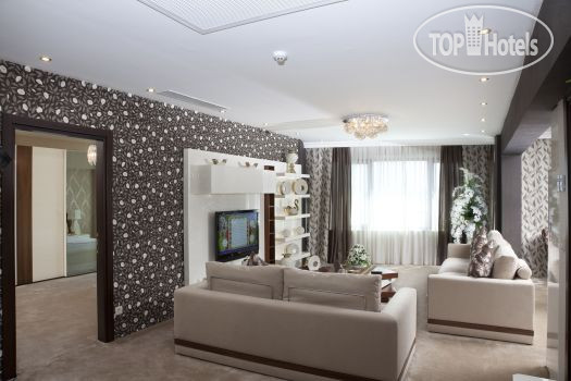 Hotelier's photos Golf Royal Residence