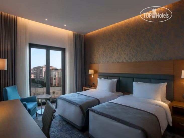 Hotel photo Holiday Inn Istanbul - Tuzla Bay 4*