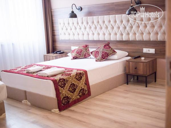 Hotel photo The Reina Hotel 3*