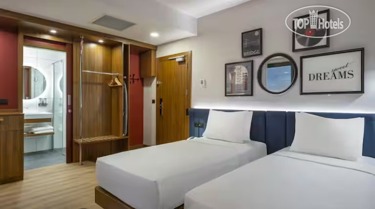 Фото Hampton By Hilton Istanbul Arnavutkoy