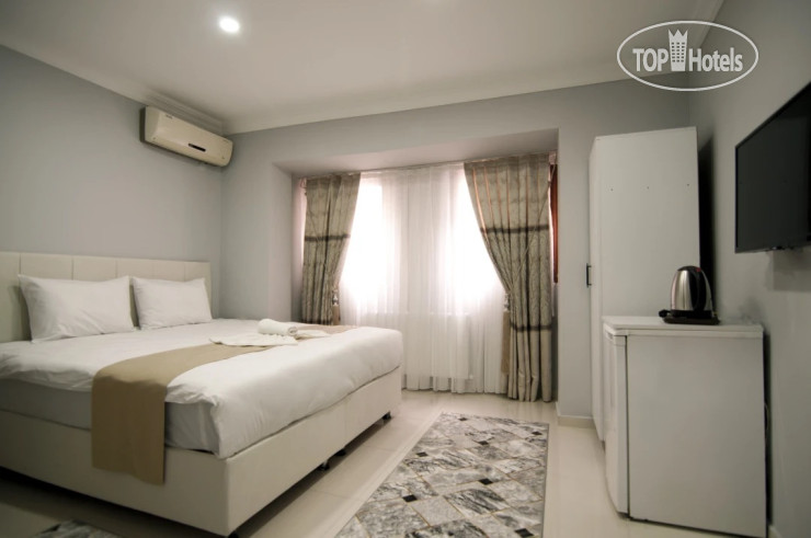 New photos from tourists Istanbul Palace Hotel