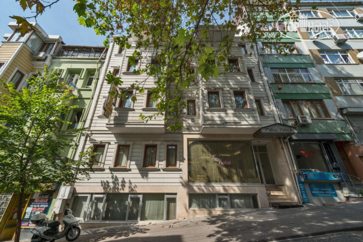 New photos from tourists May Hotel Kumkapi 3*