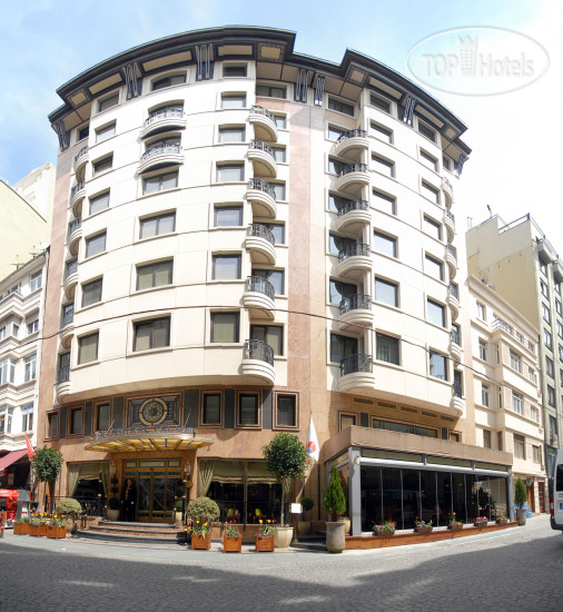 Hotel photo The Central Palace 4*