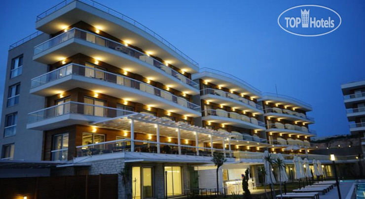 Hotelier's photos La Quinta By Wyndham Cesme 4*