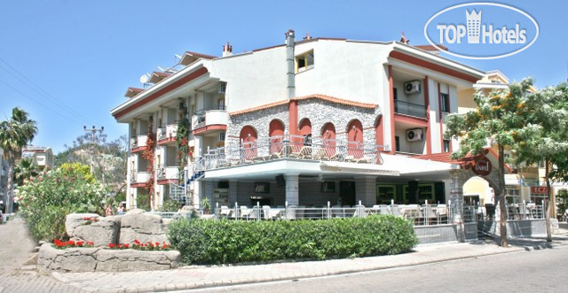 Hotelier's photos Club Dante Apartments 3*