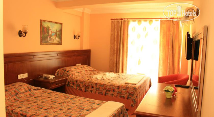 New photos from tourists Scala Hotel 3*