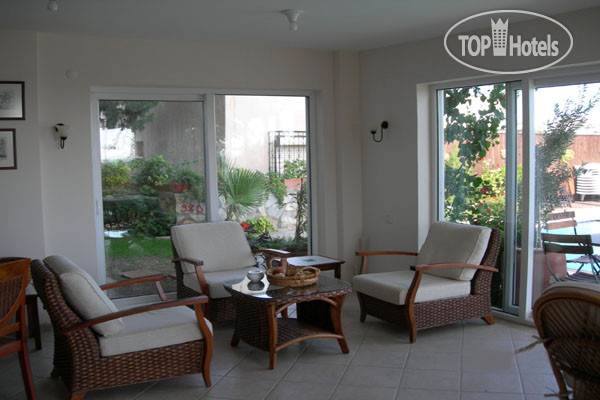 New photos from tourists DM Residence