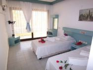 New photos from tourists Royal Prestige 2*