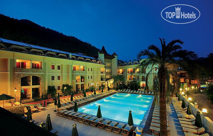 Новые добавленные фото туристов Julian Forest 4*