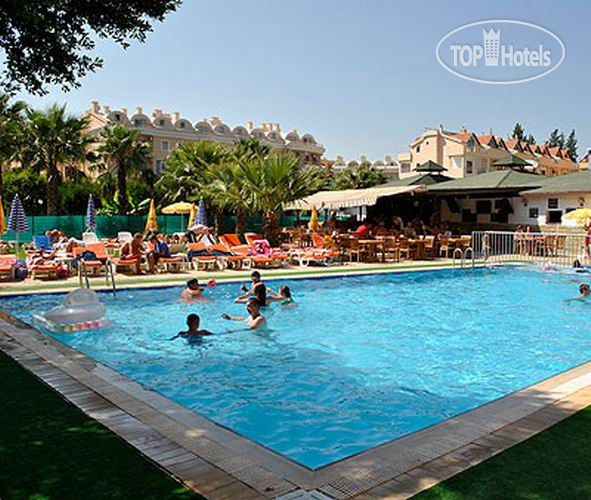 Hotelier's photos Dena Aparts 3*