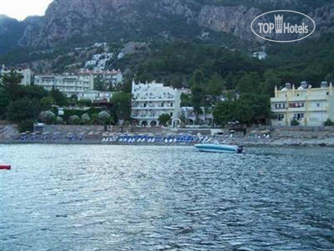 New photos from tourists Barbaros Beach