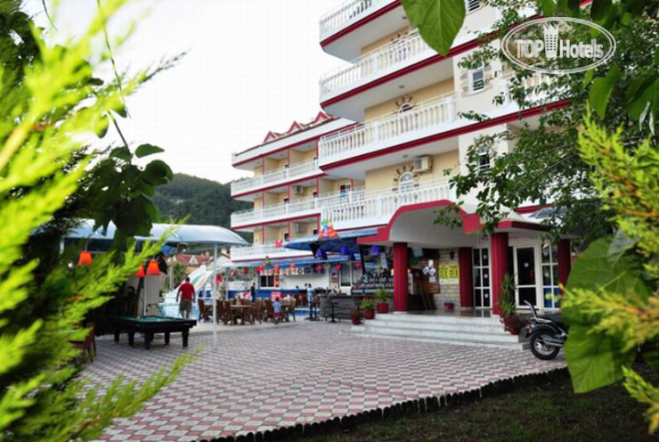 Hotelier's photos Mustis Royal Plaza 3*