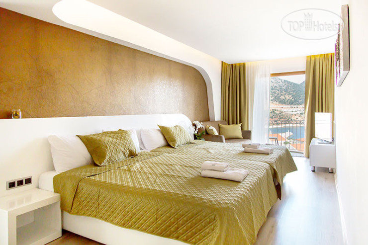 New photos from tourists Rhapsody Hotel