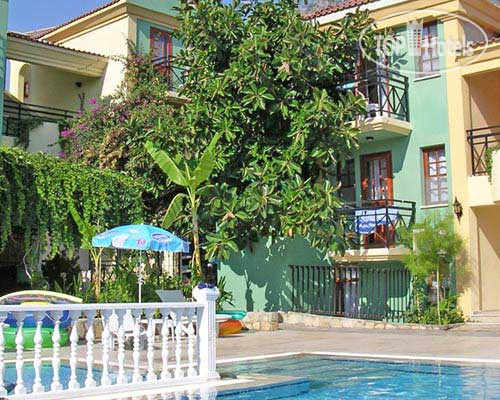 Hotelier's photos Mellis Beach Hotel 2*