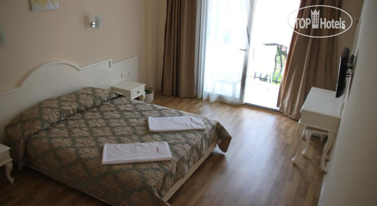 New photos from tourists Orange Hotel