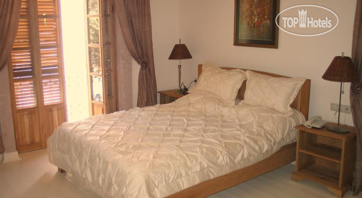 New photos from tourists Oyster Residences