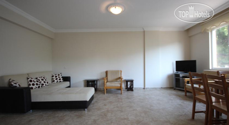 New photos from tourists Malibu Residences