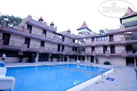 Hotelier's photos Aleria Belport Beach Hotel 4*