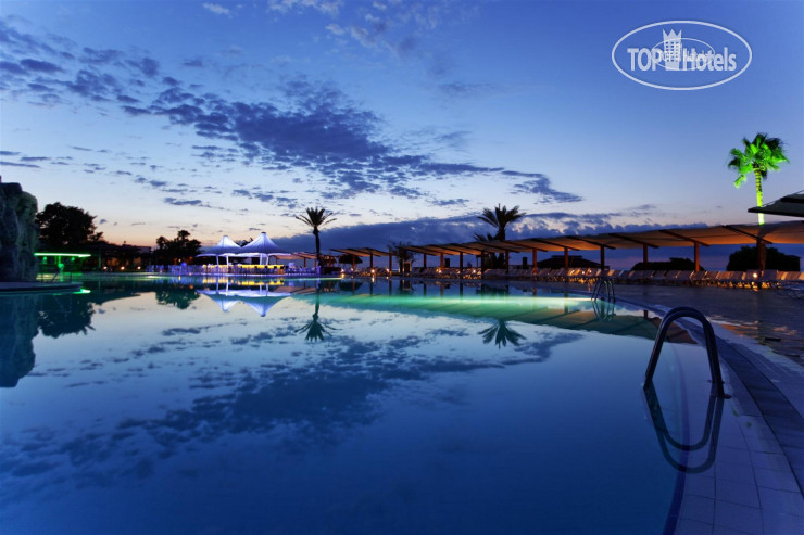 New photos from tourists Club Marco Polo 5*