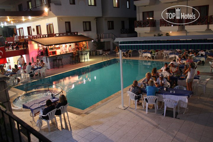 Hotelier's photos Himeros Beach Hotel 3*