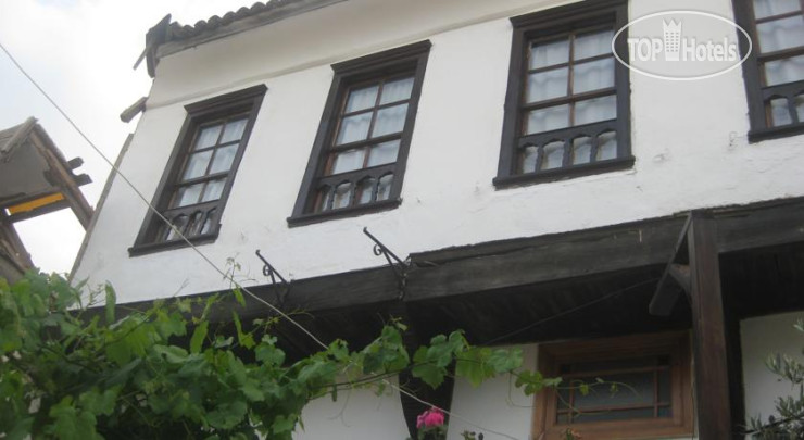 Photos Klaros Home & Cafe Hotel