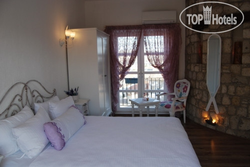 New photos from tourists Sato Otel