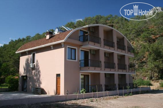 Hotel photo Golden River 