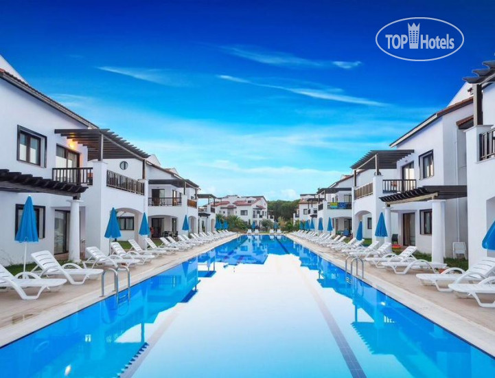 Hotelier's photos Larissa River Resort Hotel (closed) 5*