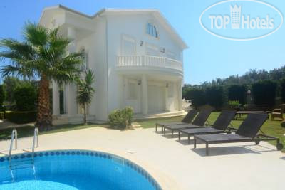 Photos King Penolope Villas