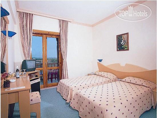 New photos from tourists Riverside (closed) 3*