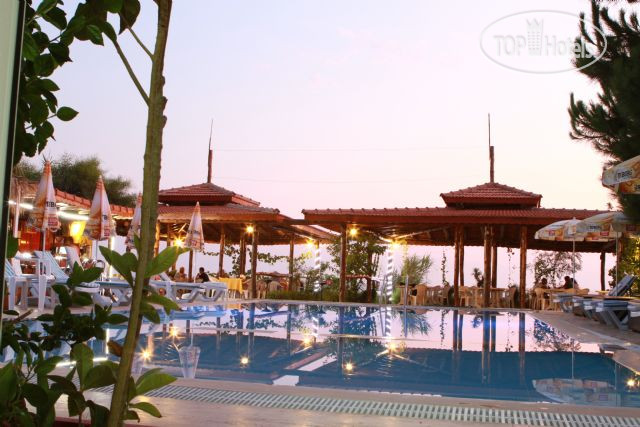 Hotelier's photos As Queen Beach Hotel