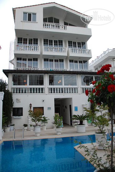 Hotelier's photos Conny's Hotel