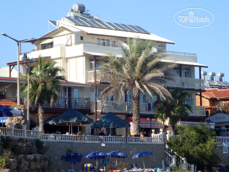 Hotelier's photos Beach House Hotel